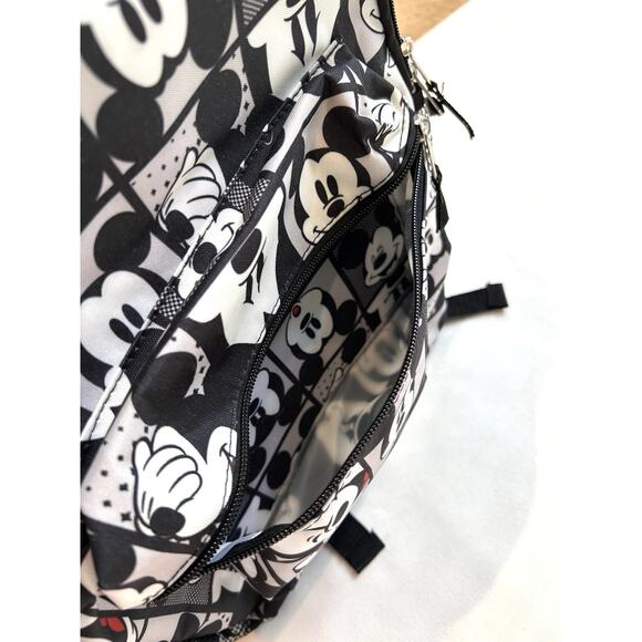 2018 Disney Mickey Mouse Backpack Black‎ White 16” Water Bottle Pockets Kids - Picture 9 of 10